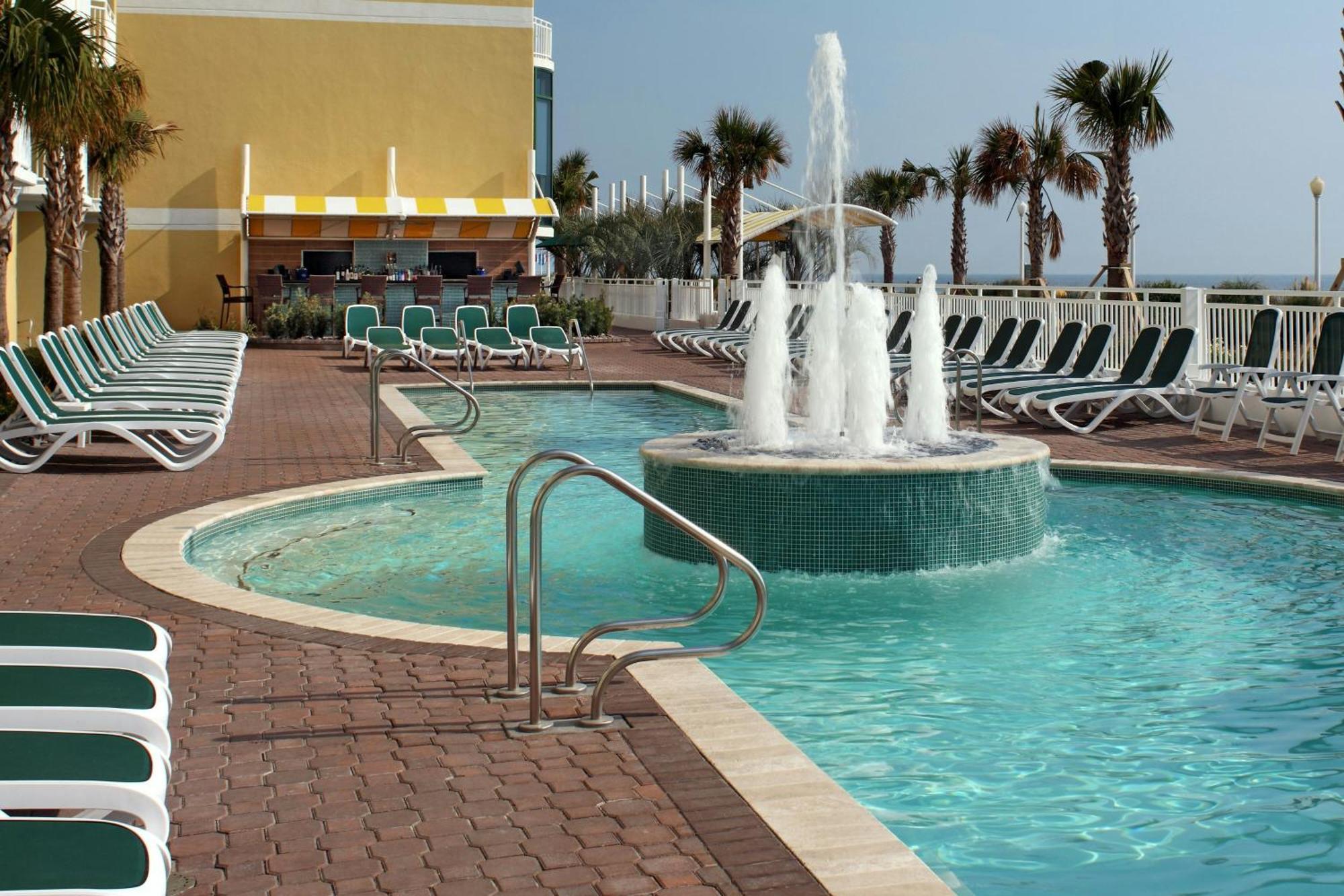 Sheraton Oceanfront Hotel Virginia Beach Exterior photo